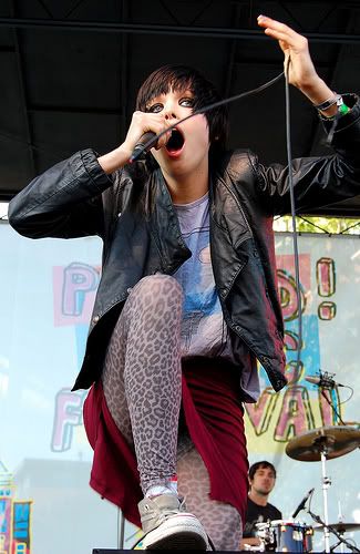 alice glass. alice glass