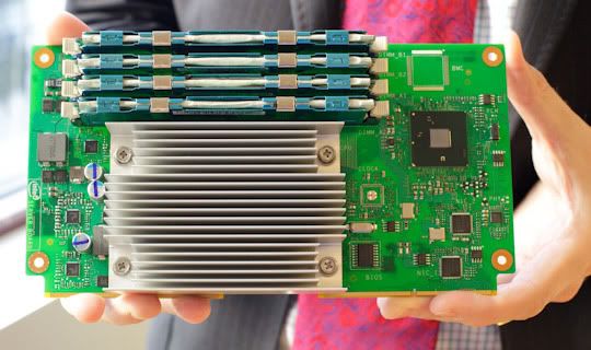 intelmicroservergall2.jpg