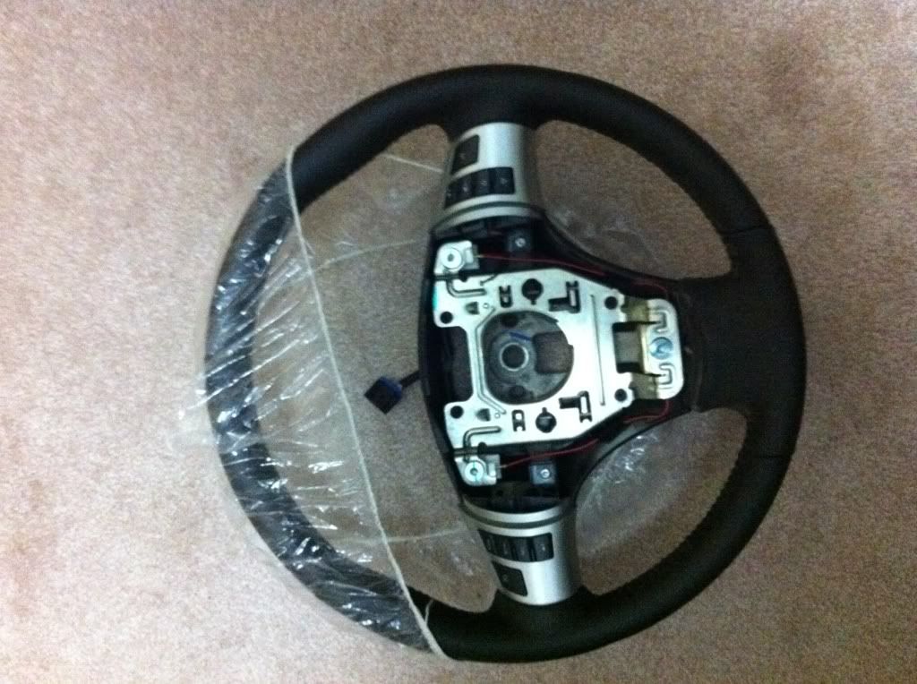 Steering wheel! buttons! leather! G5 Club