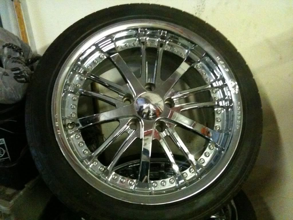 18x10s And 20x11s Tons Of Tread Left On Nitto 555s Forged Weld Evos 900 18x10s And 20x11s Tons Of Tread Left On Nitto 555s Forged Weld Evos 900
