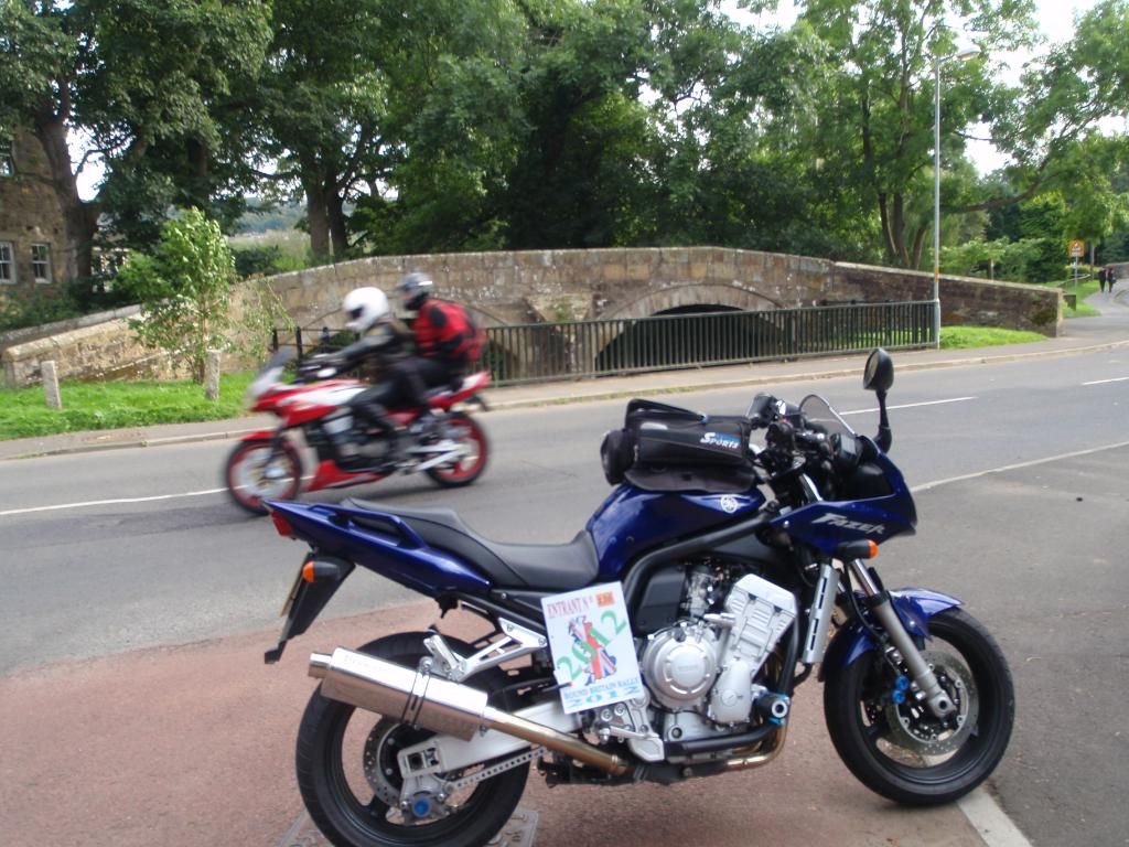[Image: RBRSEPT2012BORDERS059.jpg]
