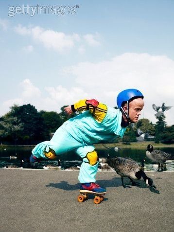 rollerblading-dwarf_zpsgo1kvuj0.jpg