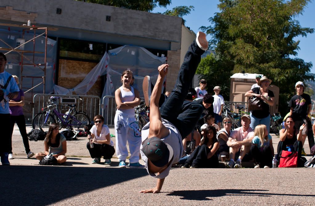 IMAGE: http://i259.photobucket.com/albums/hh296/olivercrane/share/1DN_0036.jpg