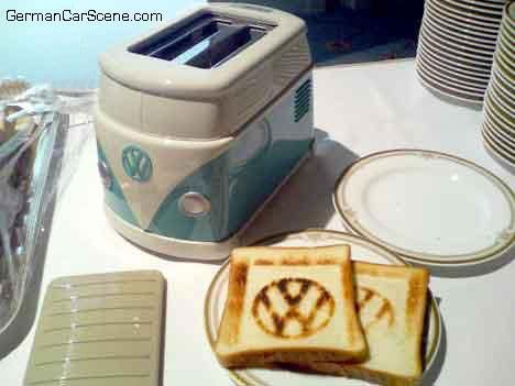 http://i259.photobucket.com/albums/hh297/greasykitchen/Misc/vw1-toaster-3-10-06.jpg