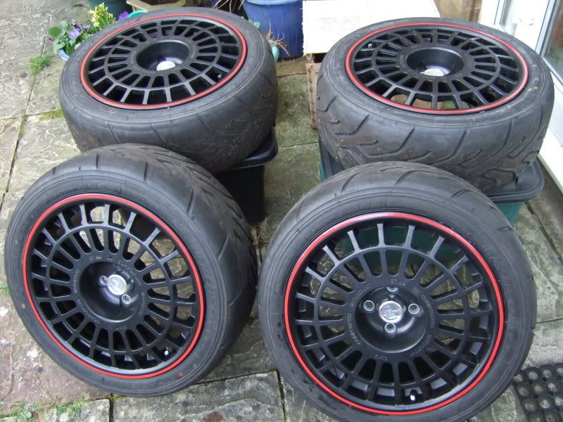 Compomotive TH2 Motorsport wheels 4x100 17x8