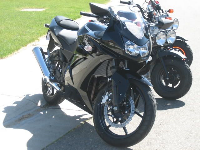 kawasaki 250cc naked