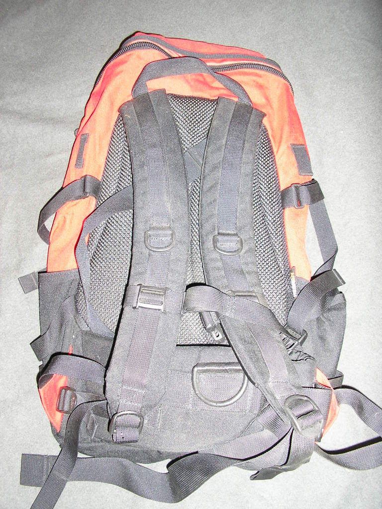rucksacks001.jpg