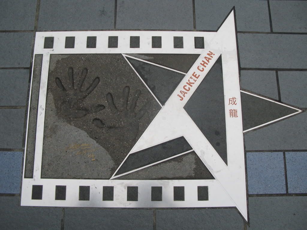 http://i259.photobucket.com/albums/hh320/Belzas/Hong%20Kong/IMG_3694.jpg